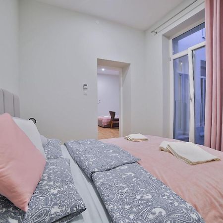 كراكوفيا Art Palace Apartments المظهر الخارجي الصورة